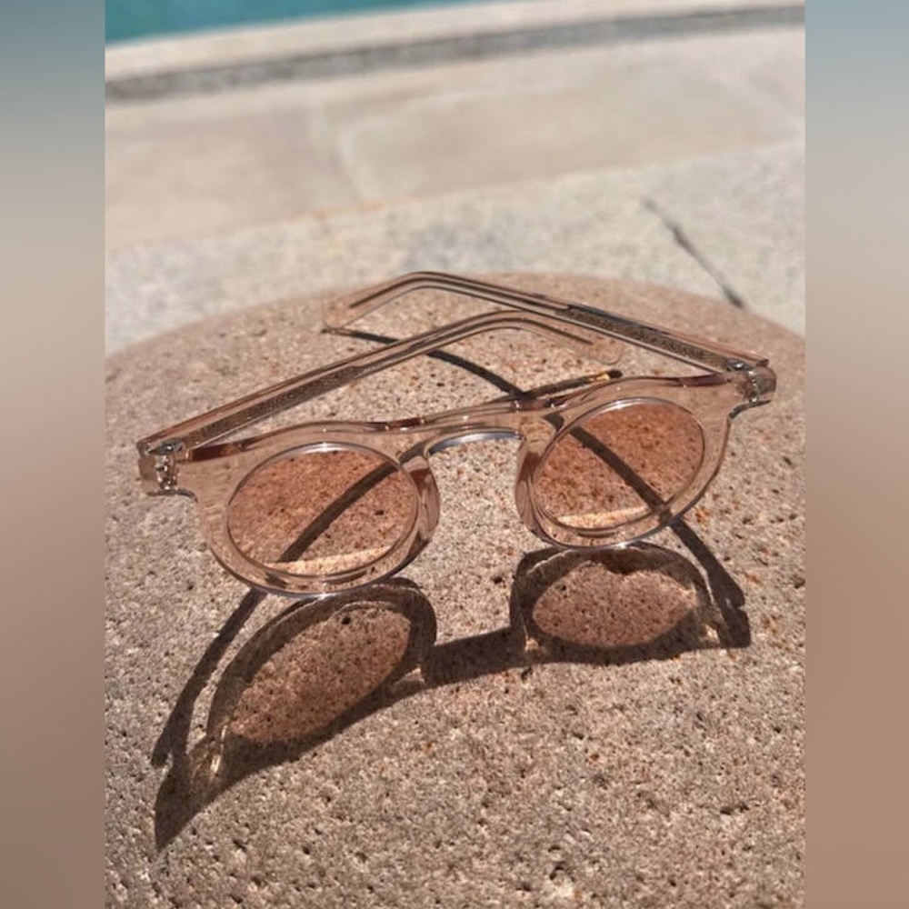 CARLA COLOUR Lind Sunglasses - Rhinestone Peach NWOT Limited Edition - Picture 4 of 8
